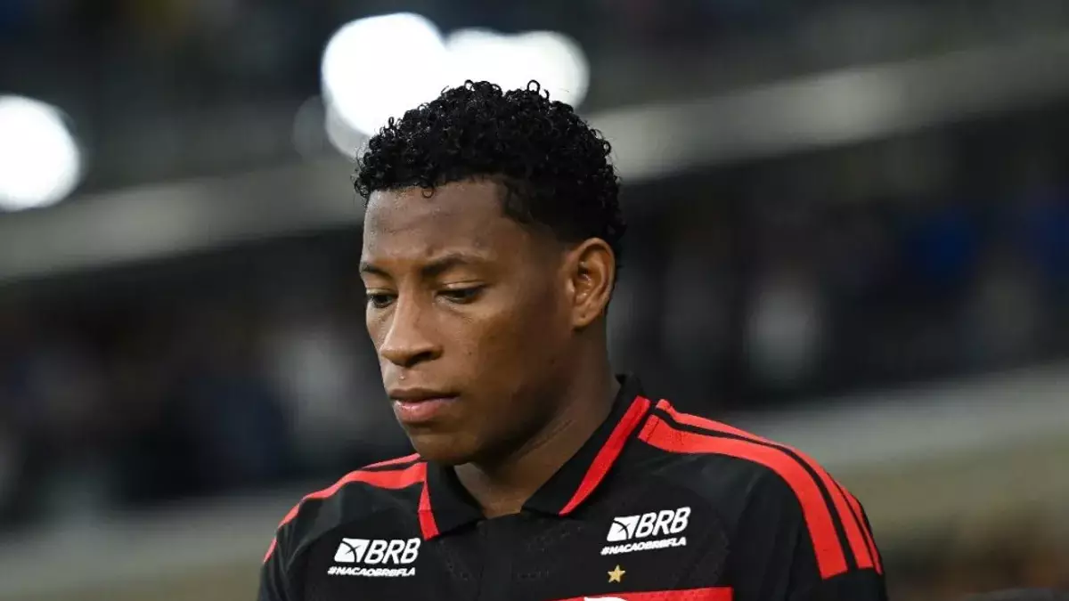 Reviravolta no Mercado: Gonzalo Plata Fica no Flamengo após Desistência do Dínamo Moscou