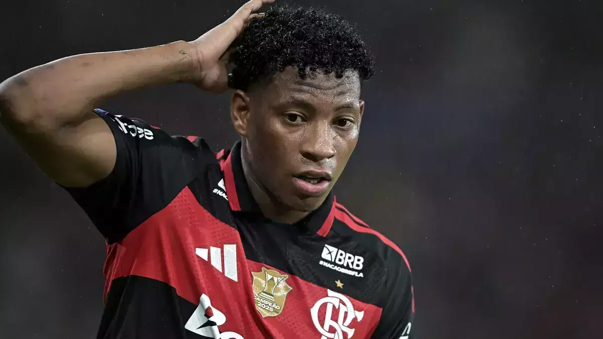 Alerta na Gávea: Gonzalo Plata é cortado da Seleção do Equador e preocupa o Flamengo