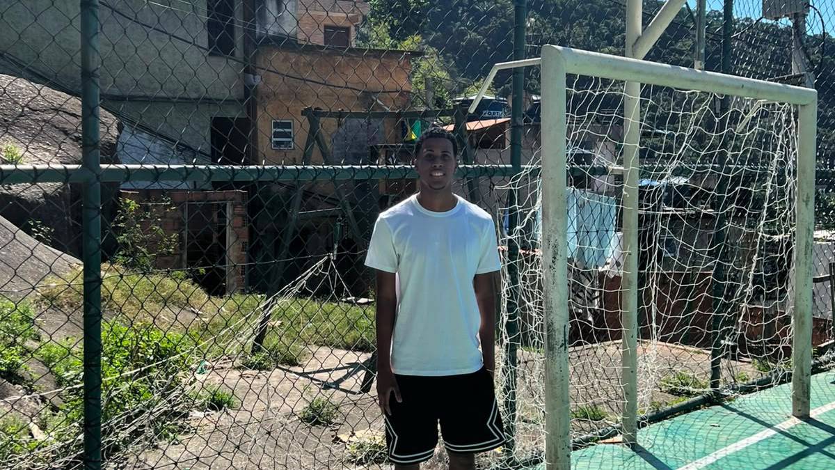 Joia da Base: Alan Santos se despede do Flamengo e acerta transferência para o Benfica