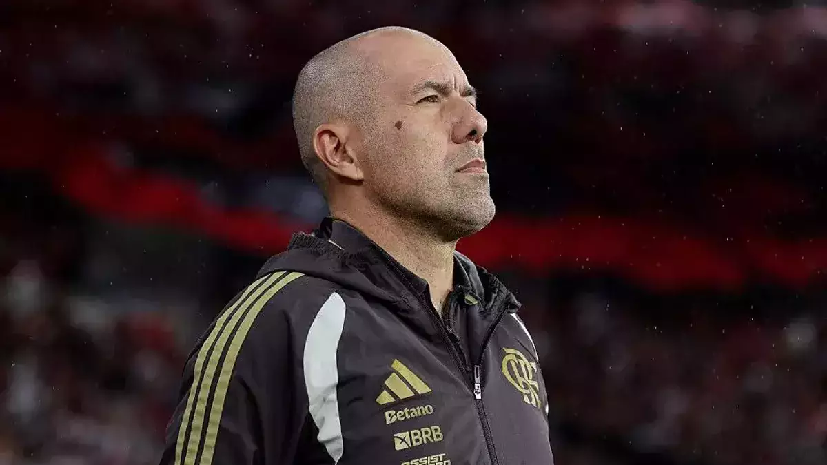 Vitória do Flamengo sobre o Bragantino é marcada por incômodo de Pedro e fala de Jardim