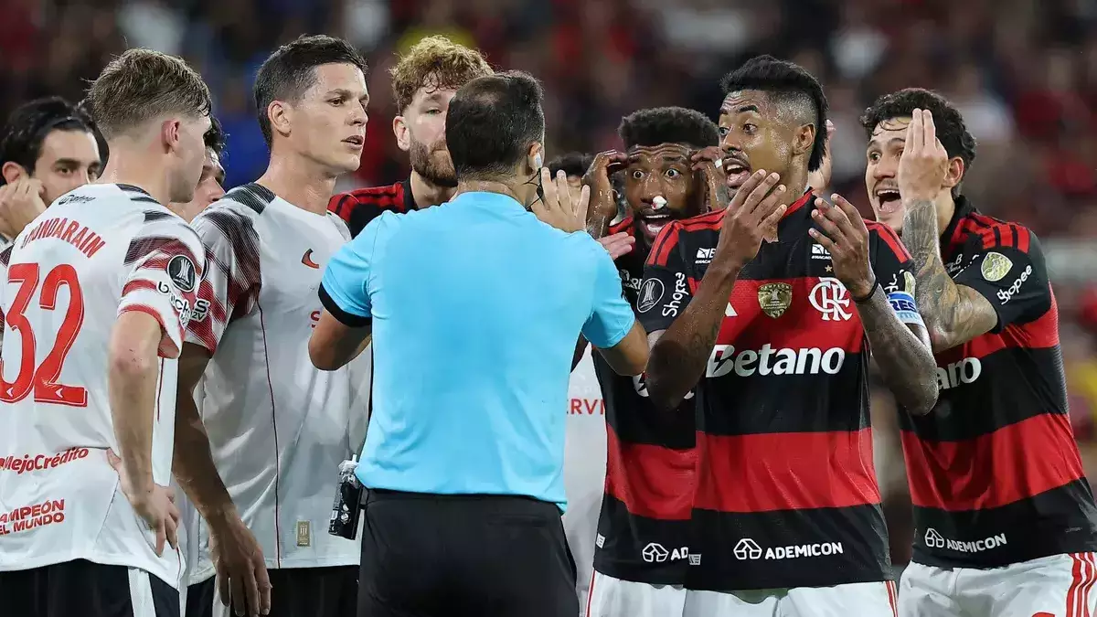 Flamengo e Estudiantes selam acordo histórico de ingressos para a semifinal da Libertadores
