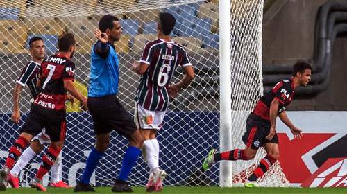 Flutv Melhora E Tenta Dar Tratamento Global Para Final Do Carioca