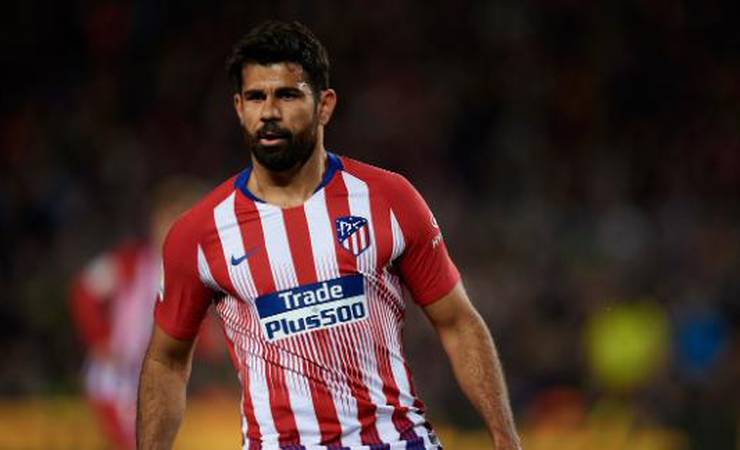 Gafe: jornal espanhol relata interesse do Flamengo por Diego Costa, mas com escudo de 'xará' do Piauí