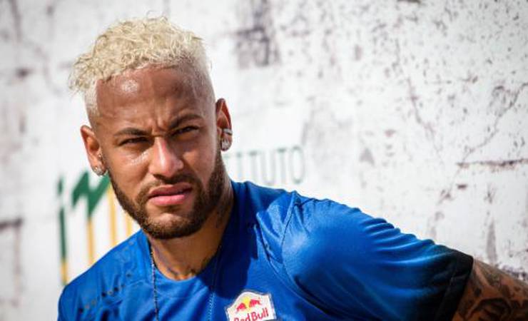 BOMBOU! Palmeiras massacrando rivais em faturamento, súplica de Neymar e reunião entre Flamengo e Filipe Luís