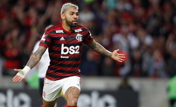 Filipe Luís e Flamengo têm acordo muito bem encaminhado
