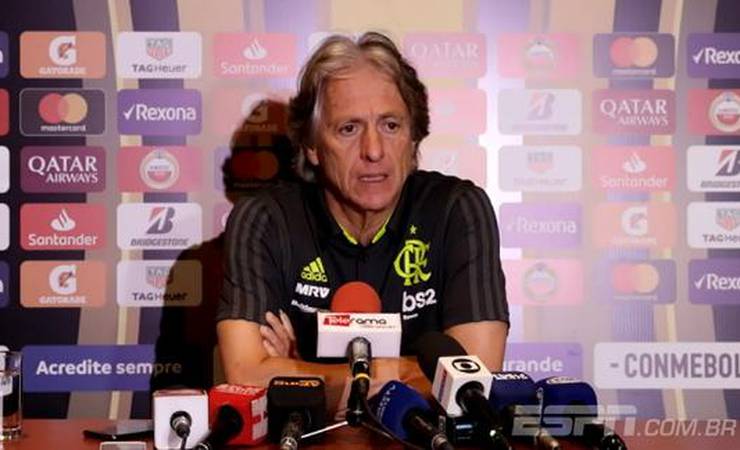 Jorge Jesus cita discordância com empresário sobre Flamengo, revela três objetivos e quebra 'mito do jogador brasileiro'