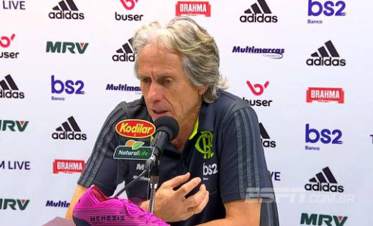 No Flamengo, Jesus compara Arrascaeta a Pablo Aimar e explica por que proibiu celulares