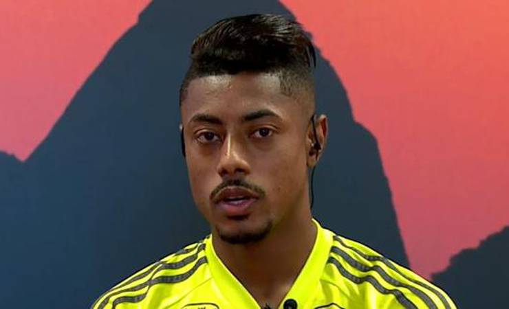 Landim dá aval, e Marcos Braz embarca para a Itália para negociar com Balotelli