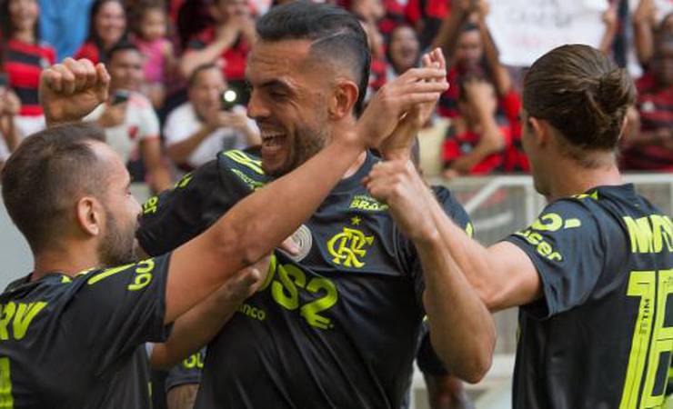 Diego Costa revela desejo de defender o Flamengo no futuro: 'Todo jogador quer ir'