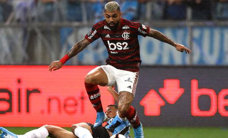 Bruno Henrique lamenta gols anulados, mas elogia atuação do Flamengo contra o Grêmio