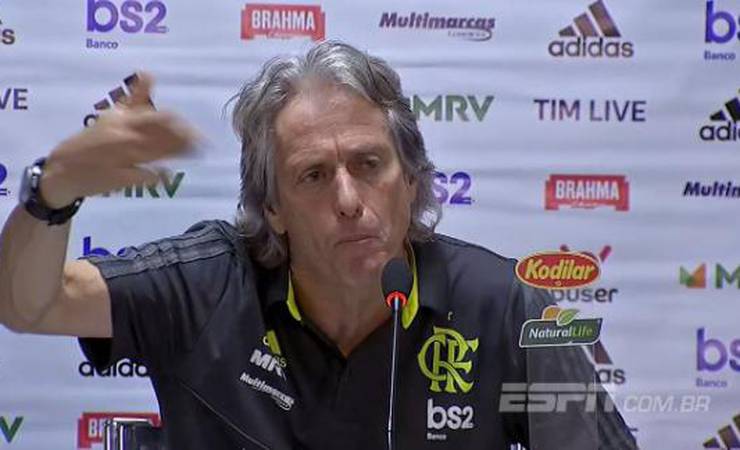 Jorge Jesus pode ser suspenso por até 12 jogos por críticas à arbitragem e ao VAR em Athletico-PR x Flamengo