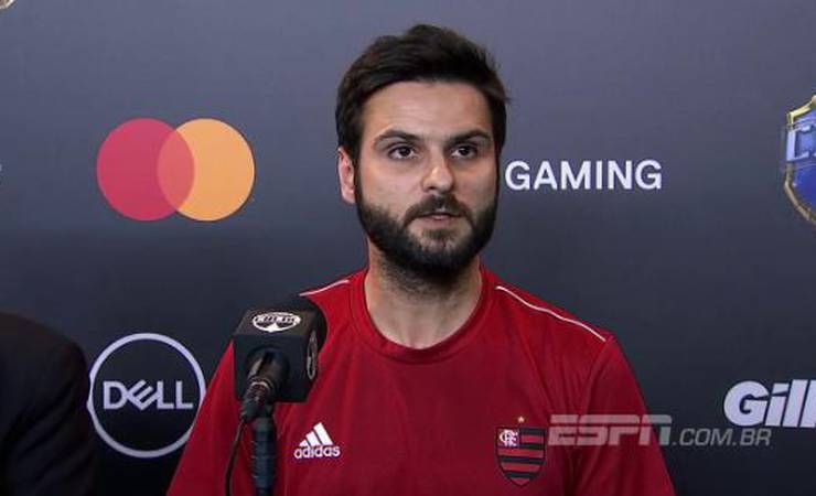 'Team oNe nos fornece uma estrutura padrão Flamengo', afirma diretor Rubro-Negro