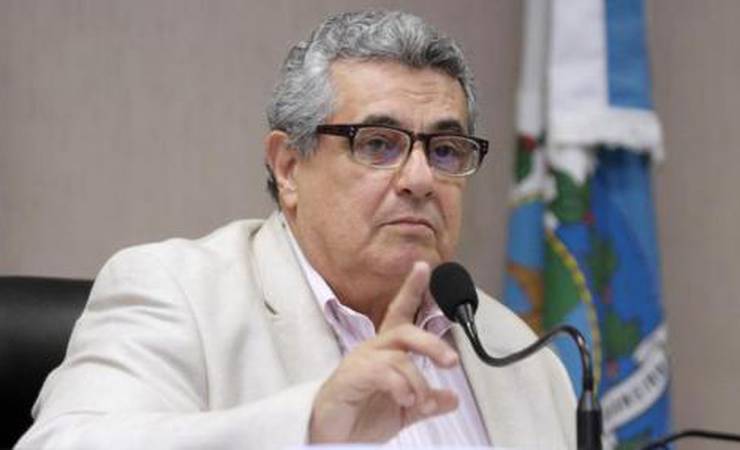 Ferj confirma volta do Carioca para quinta; Fluminense pode ir à Justiça