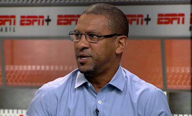 Djalminha desconfia da atual geração da Seleção Brasileira: 'Me agrada, mas não será como as que tivemos'