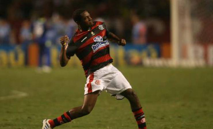 Ao L!, Renato Abreu compara estilo de cobrança de falta com Andreas e aponta diferença do 'Flamengo atual'
