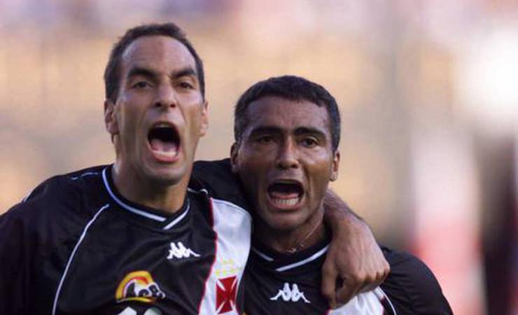 Edmundo esclarece rivalidade e polêmicas com Romário: 'Se ele não fala comigo, eu também não falo