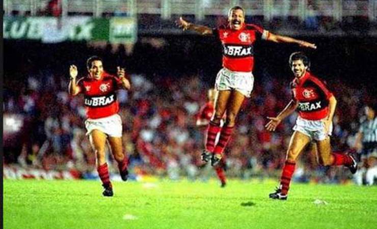 Maracanã 70 anos: torcida do Flamengo, a mais presente entre os 'superpúblicos' do estádio