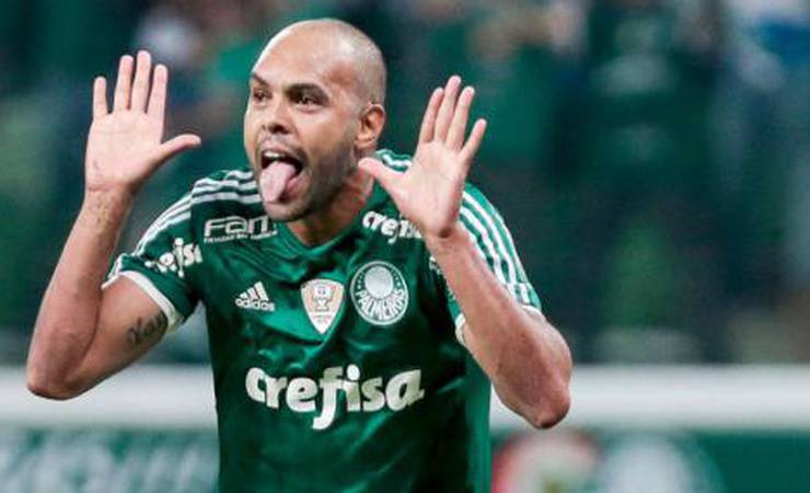 Com a volta de Alecsandro, Brasileiro passa a ter três dos cinco maiores artilheiros dos pontos corridos