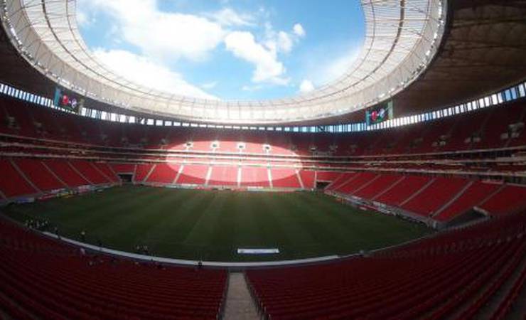 'É uma irresponsabilidade sanitária levar o jogo para Brasília com público', diz Trajano