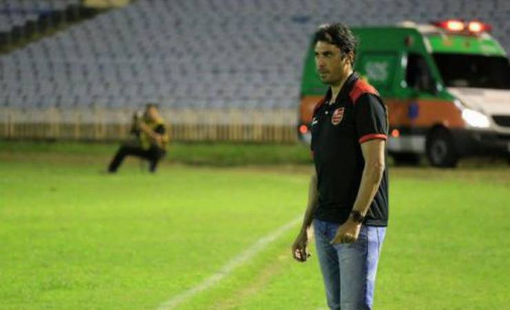 Ao L!, Athirson comenta sobre experiência como treinador