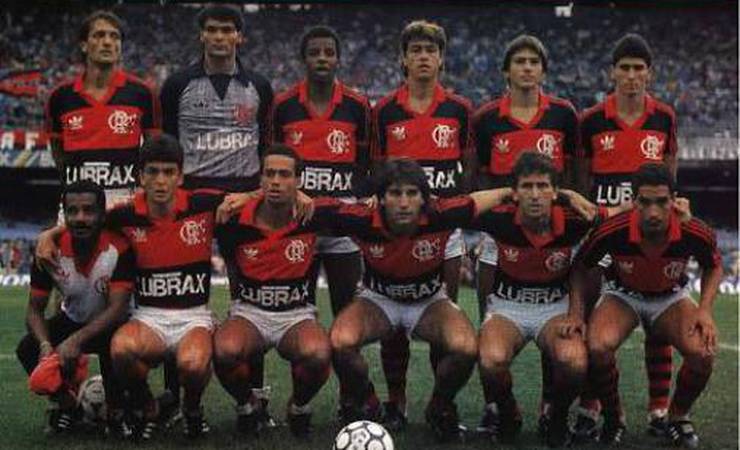 Flamengo faz post comemorando título de 1987 e torcedores debatem na web sobre o verdadeiro campeão
