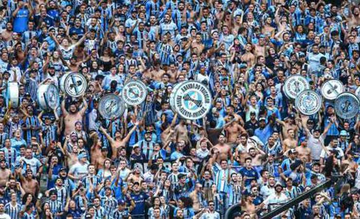 Venda de ingressos para Libertadores tem intensa reclamação de gremistas