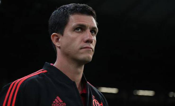 Barbieri cita 'parcela de contribuição' em títulos de 2019 e fala sobre saída do Flamengo: 'Questão política'