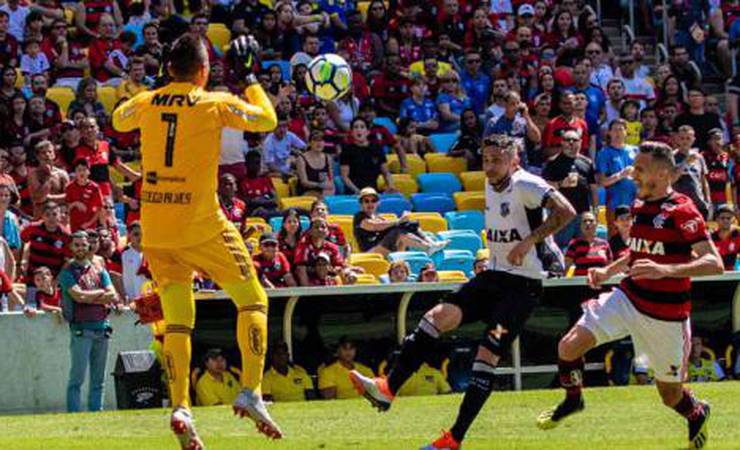 De olho no título, Flamengo tem o BR-18 como exemplo para evitar tropeços nos jogos às 11h