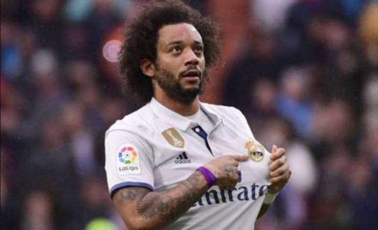 LANCE! Rápido: Vasco anuncia saída de Cano, Marcelo pode voltar ao Brasil e Jorge Jesus na berlinda!