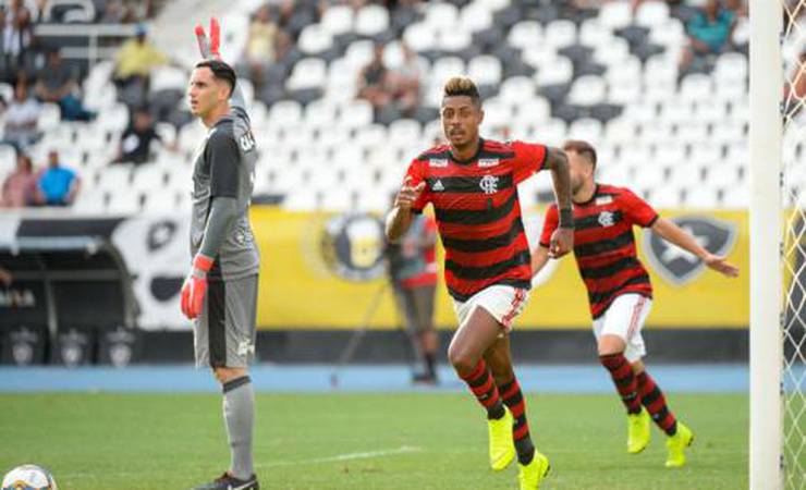 No Nilton Santos, Flamengo venceu mais do que o dobro de clássicos do que o Botafogo