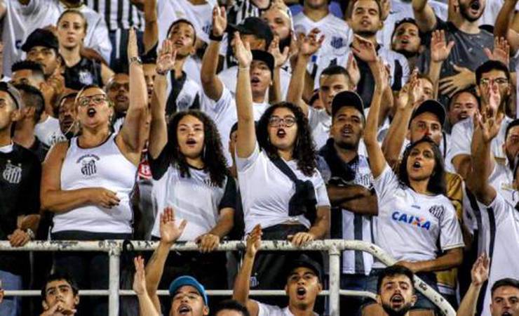 #MeuRival: torcedoras desabafam nas redes sobre preconceito no futebol no Dia da Mulher