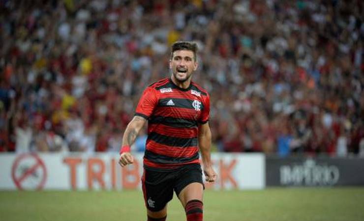 Decisivo e campeão: Flamengo aposta em repeteco de Arrascaeta na Arena Corinthians