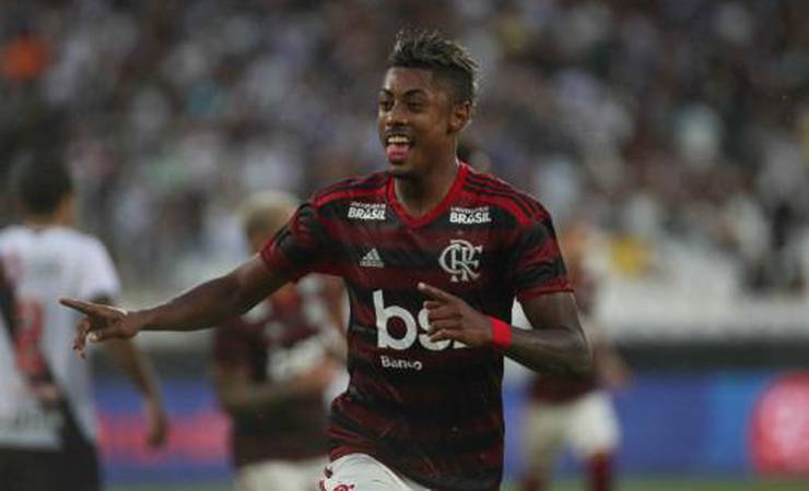 Bruno Henrique elogia Balotelli: 'É o avançado que o Mister está pedindo'