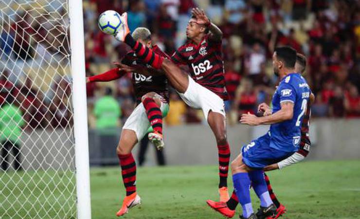 Fla tem uma derrota nos últimos 17 jogos contra mineiros no Brasileirão