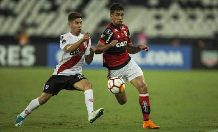 Com Cuéllar pendurado, Fla liga alerta para suspensão para oitavas