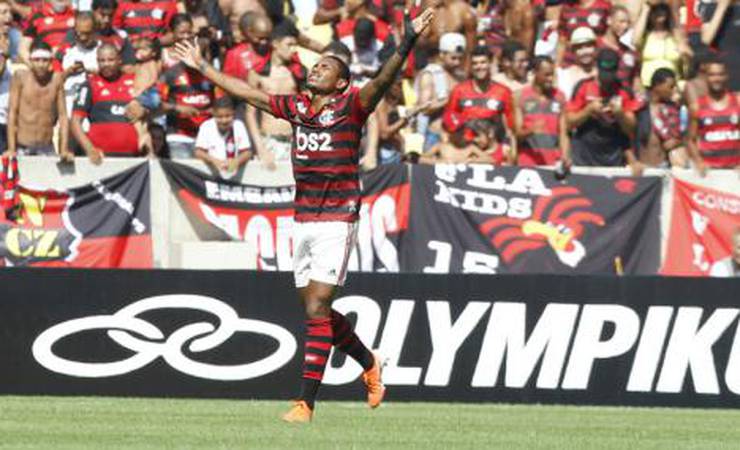 Atuação protocolar: Fla faz o básico, cumpre dever de casa e bate a Chape