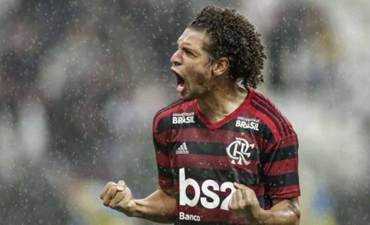 No Beira-Rio, Willian Arão vibra muito com a classificação do Flamengo; Veja!