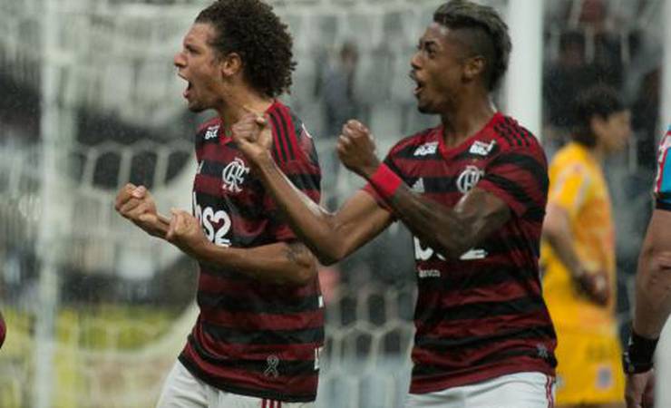 ATUAÇÕES: Autor do gol, Arão é o destaque da vitória do Flamengo