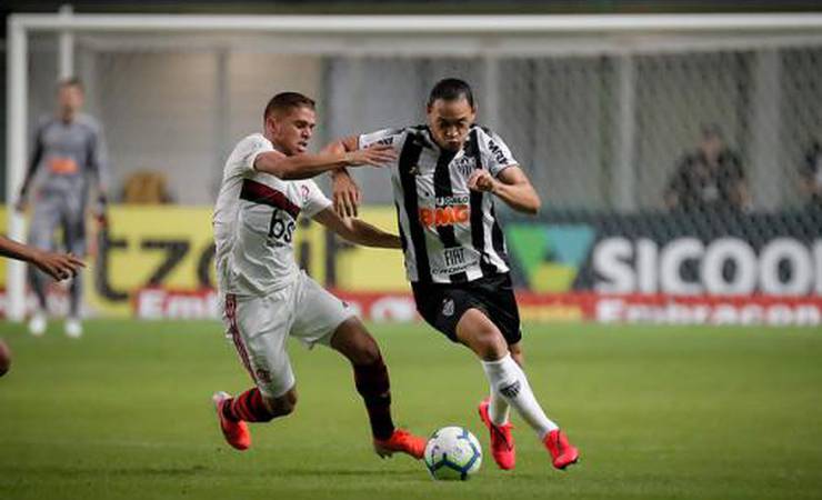 Cuéllar é diagnosticado com entorse e inicia fisioterapia no Flamengo