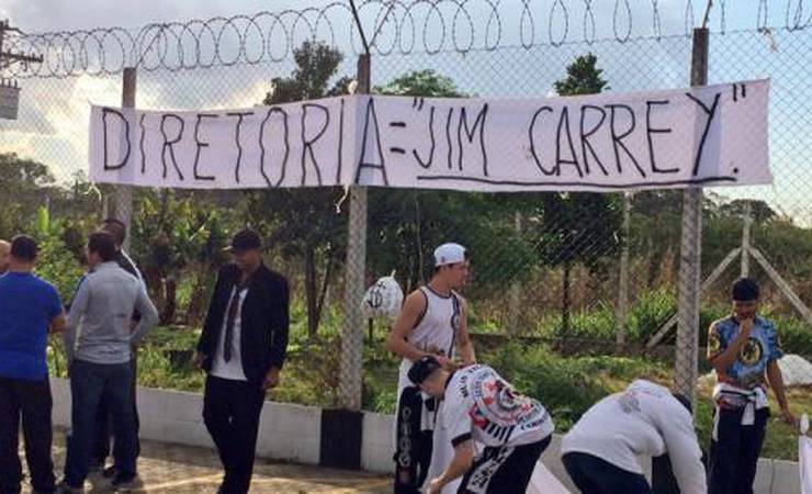 Os protestos mais inusitados dos torcedores brasileiros