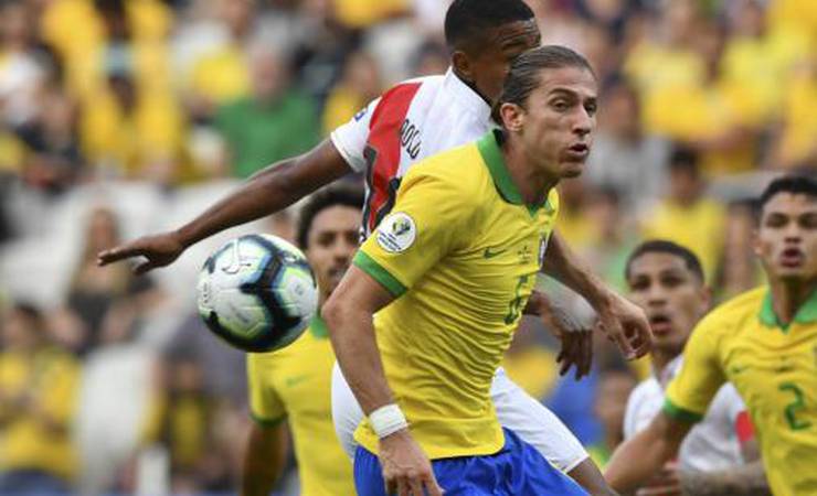 Filipe Luis: 'Voltar para o Brasil? Somente se for para o Flamengo'
