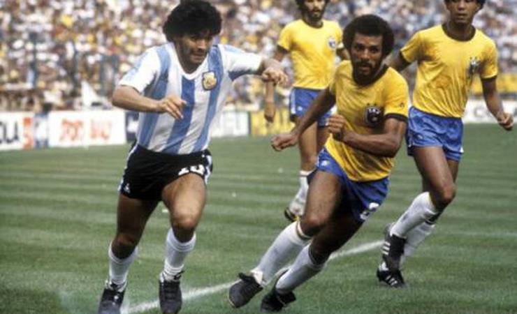 Júnior narra seu gol na Copa de 82: 'Jogada combinada que eu e Zico fazíamos no Flamengo'