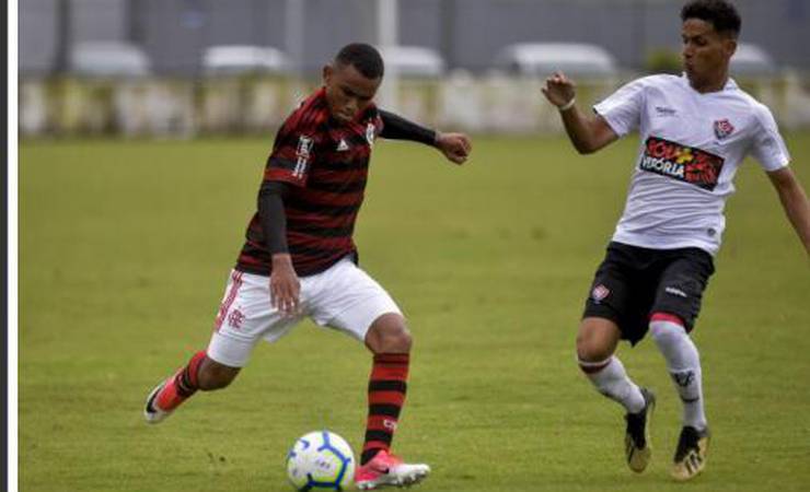 Sub-17: Flamengo enfrenta o São Paulo na semifinal do Brasileirão