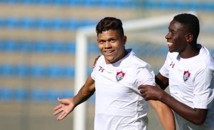 Evanilson faz três, Fluminense bate o Grêmio e avança no Brasileiro Sub-20