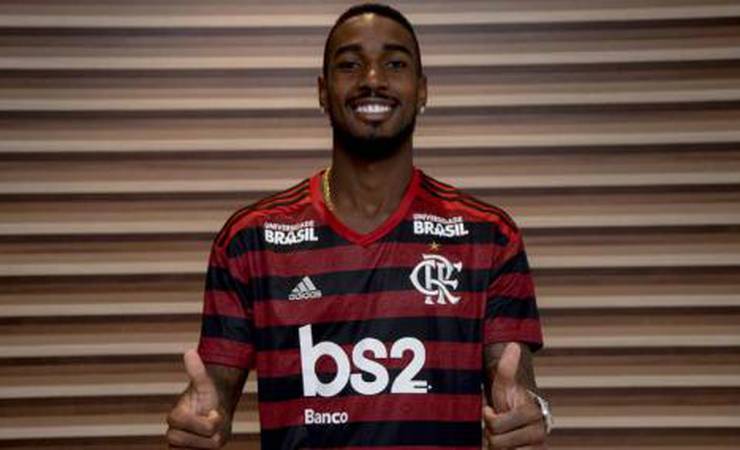 Pronto! Gerson aparece no BID e está apto para estrear pelo Flamengo