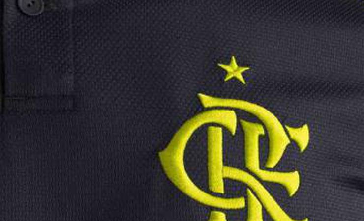 Na Gávea, Fla lança novo uniforme em evento com Xande de Pilares