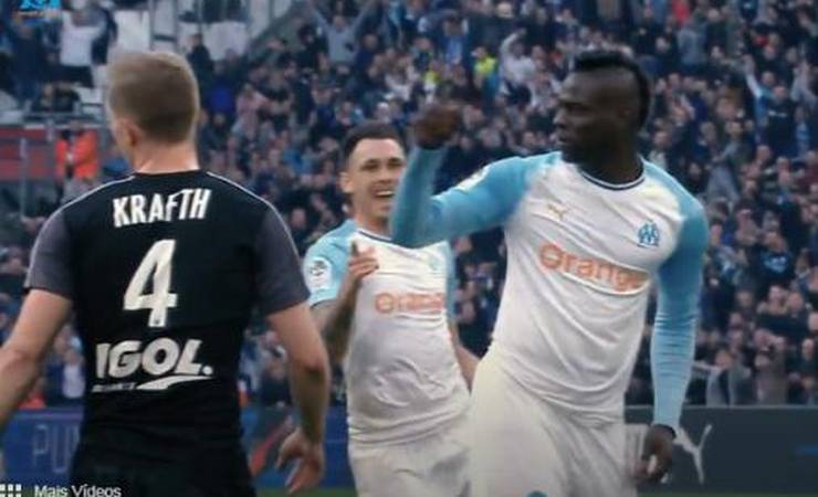 VÍDEO: Veja gols de Balotelli na última temporada pelo Olympique de Marselha