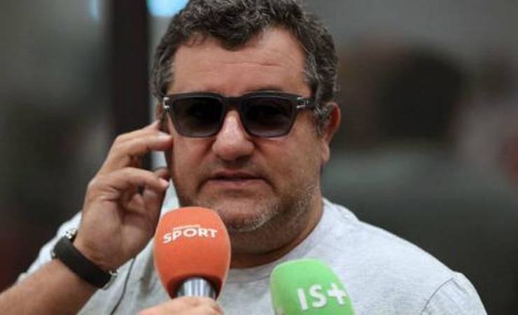 Perfil 'fio do bigode', mansão de Al Capone... Fla precisa convencer Mino Raiola, o badalado agente de Balotelli