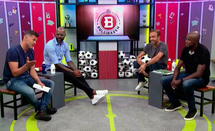 Júlio César revela papo com Balotelli: 'Ele não conhecia bem o Flamengo'