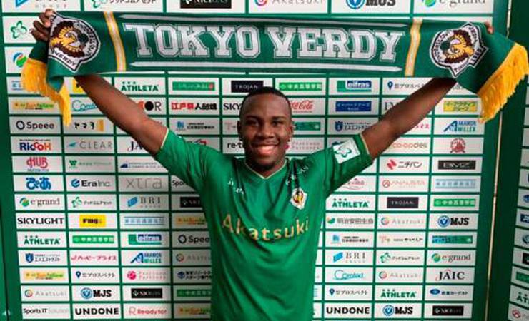 Emprestado pelo Flamengo, Klebinho é anunciado no Tokyo Verdy, do Japão